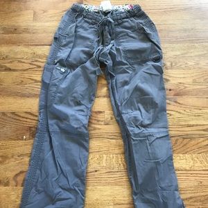 Koi scrub pants cargo in gray